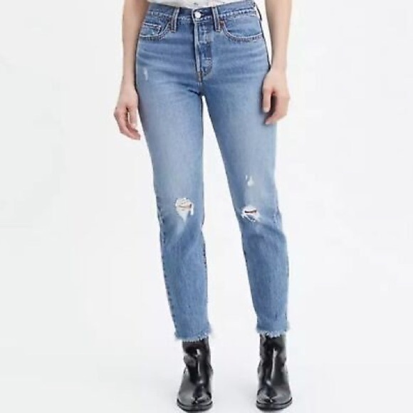 Levi’s Wedgie straight Premium Quality Distressed Raw Hem Denim Jeans - Picture 2 of 5